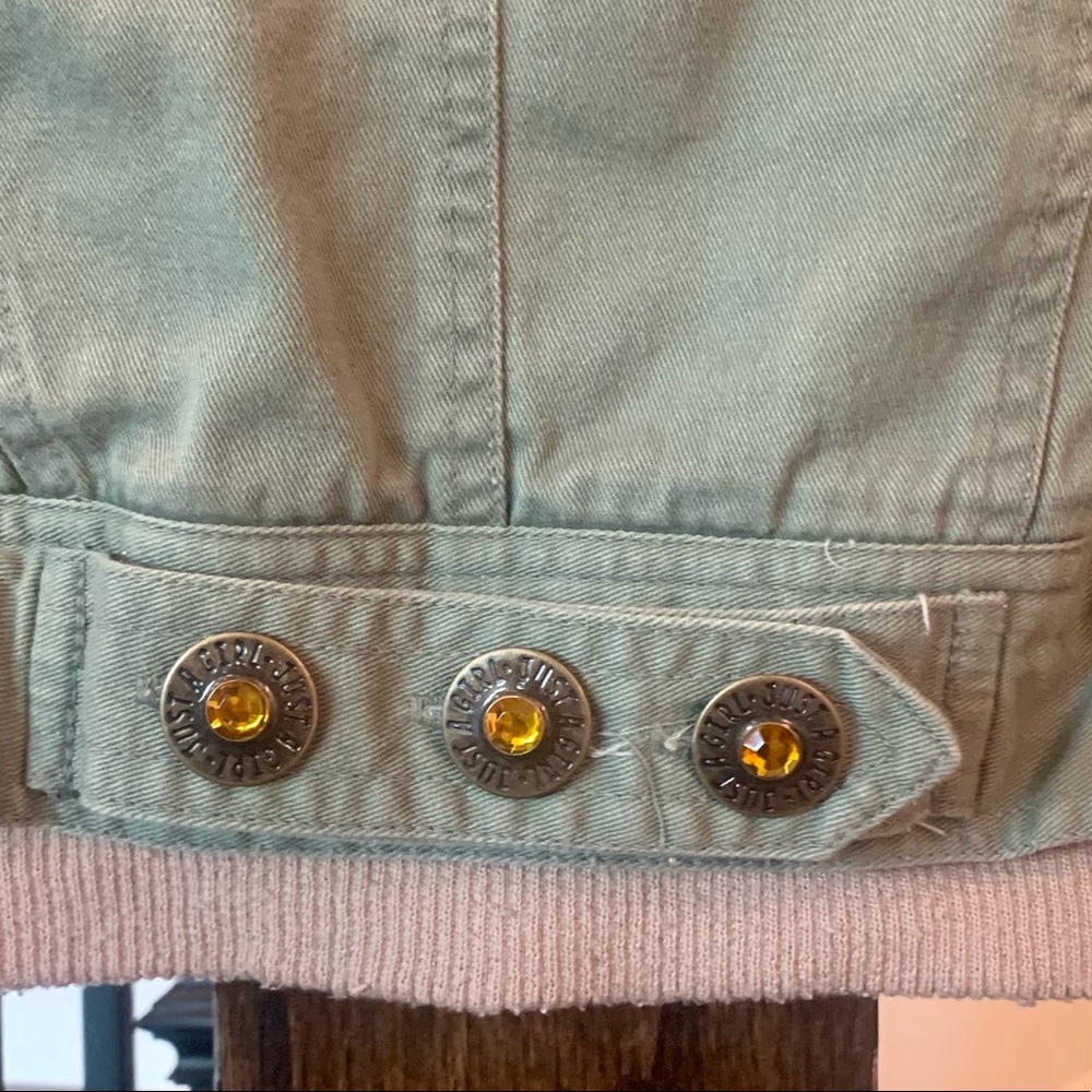Girls’ Jacket - Picture 4 of 6